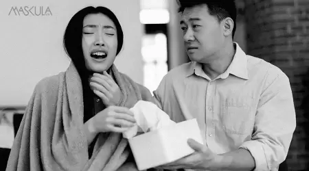 Pacar Sakit vs. Drama Queen: Cara Hadapi Pasangan yang Manja Saat Sakit